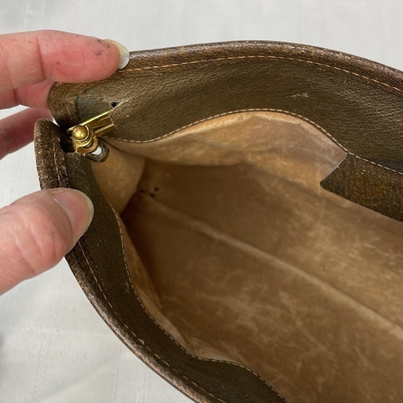 Vintage Gucci Monogram GG Supreme Canvas Leather Clutch Wristlet Bag Hinge - Picture 17 of 17